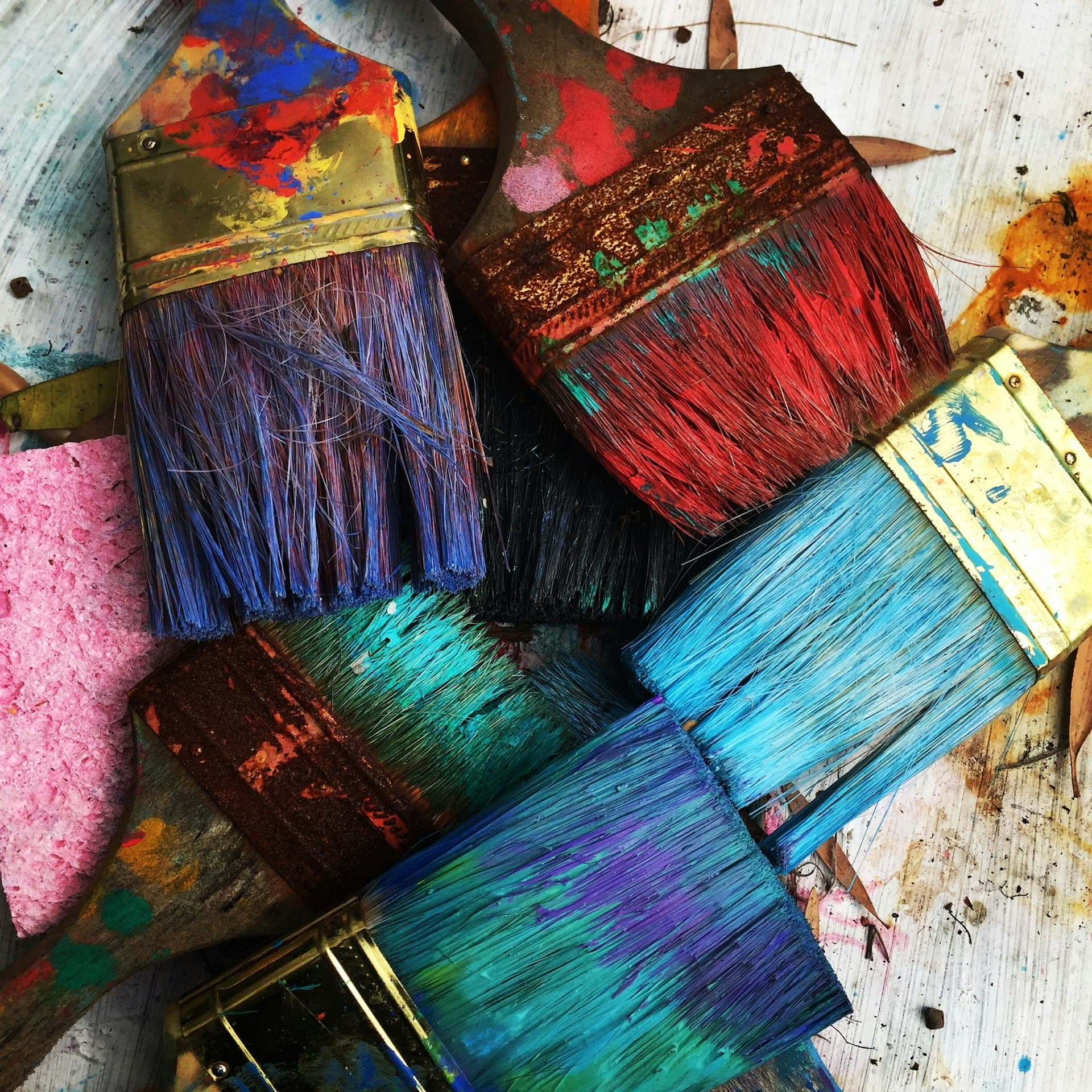 God’s Closet, founding artist of Arsentis, who composes every artwork by hand from your capture data